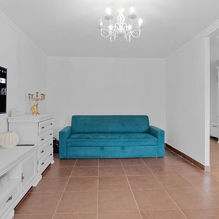 Piperaki Studio Vitan Boekarest Buitenkant foto