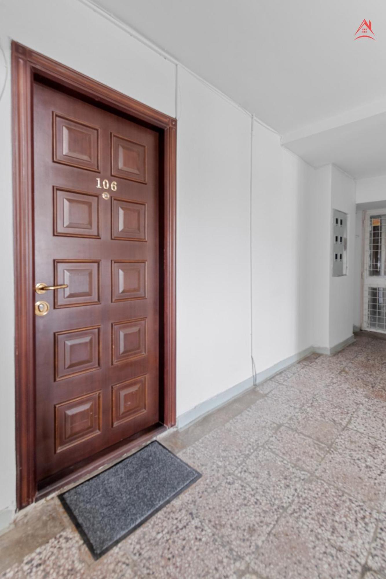 Piperaki Studio Vitan Boekarest Buitenkant foto
